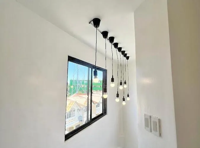 Apartment New Modern Near Airport, And Fast Wi-fi Sudtungan