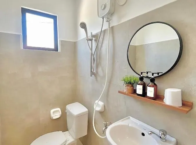 New Modern Near Airport, And Fast Wi-fi Apartment *