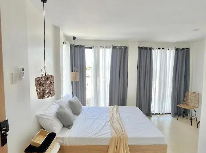 New Modern Near Airport, And Fast Wi-fi *
